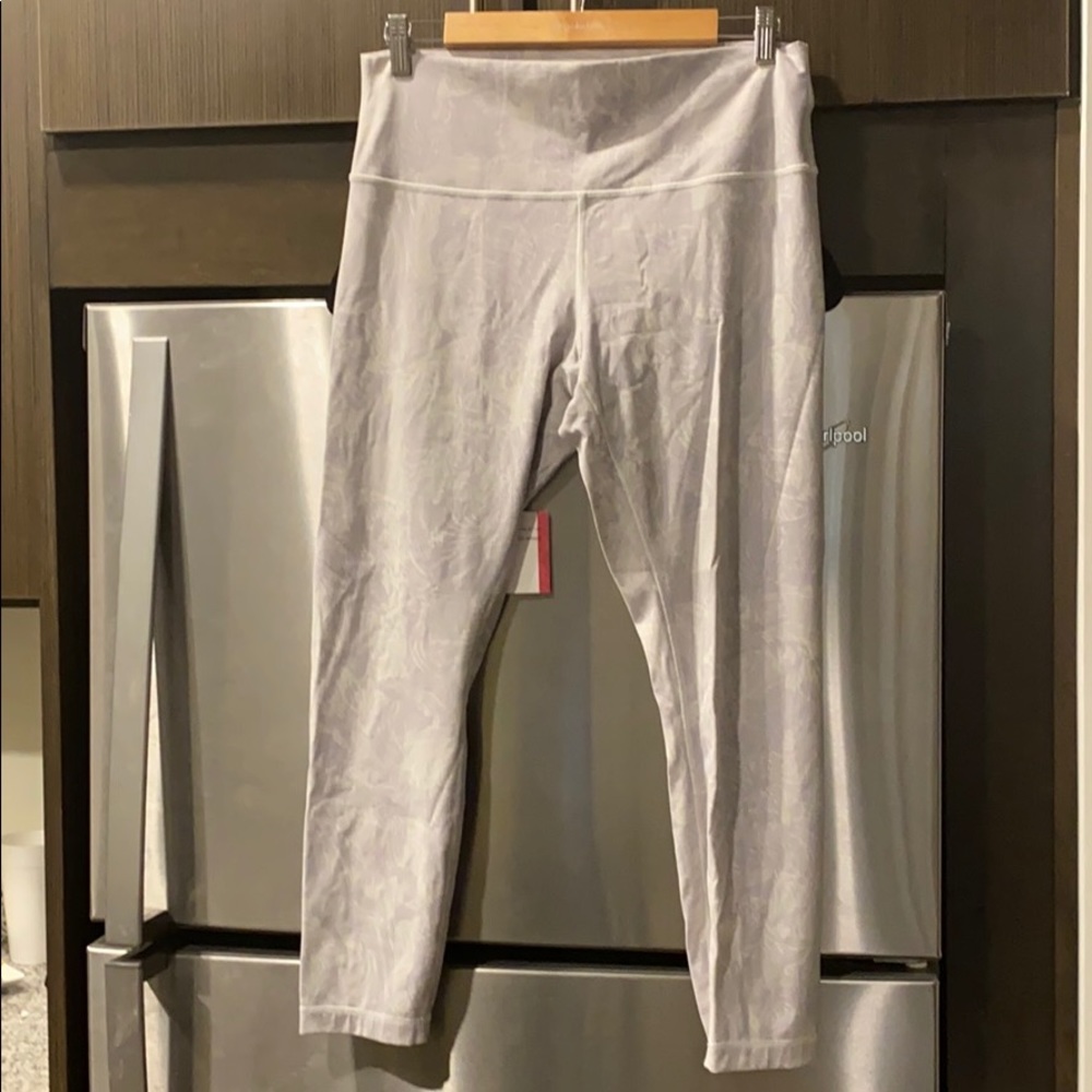 Lululemon printed leggings